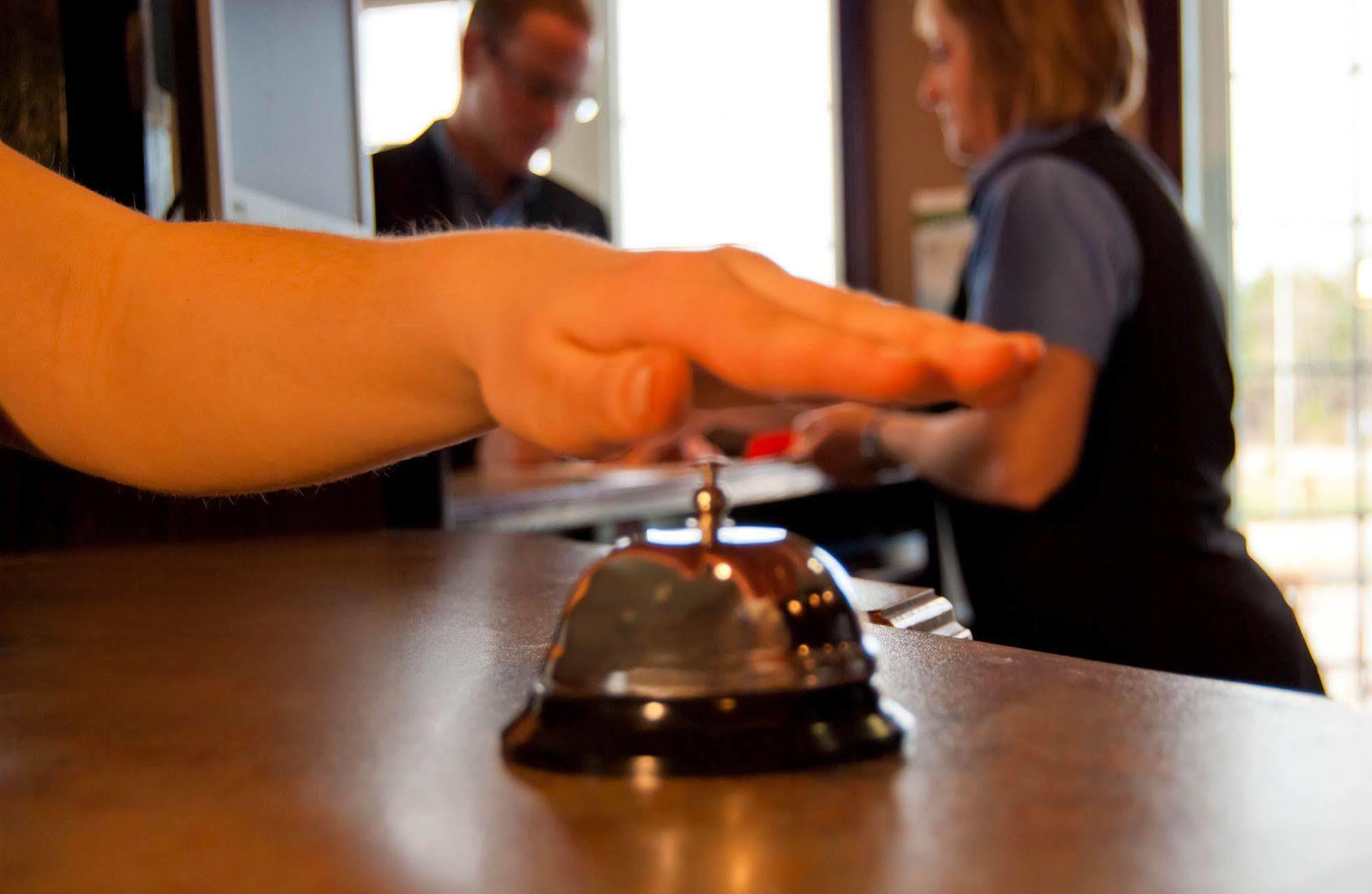Hotel Marineau Shawinigan Eksteriør billede